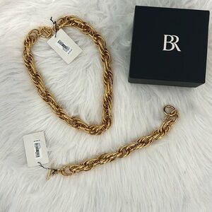 Necklace  from banana Republic gold color brand new with tags